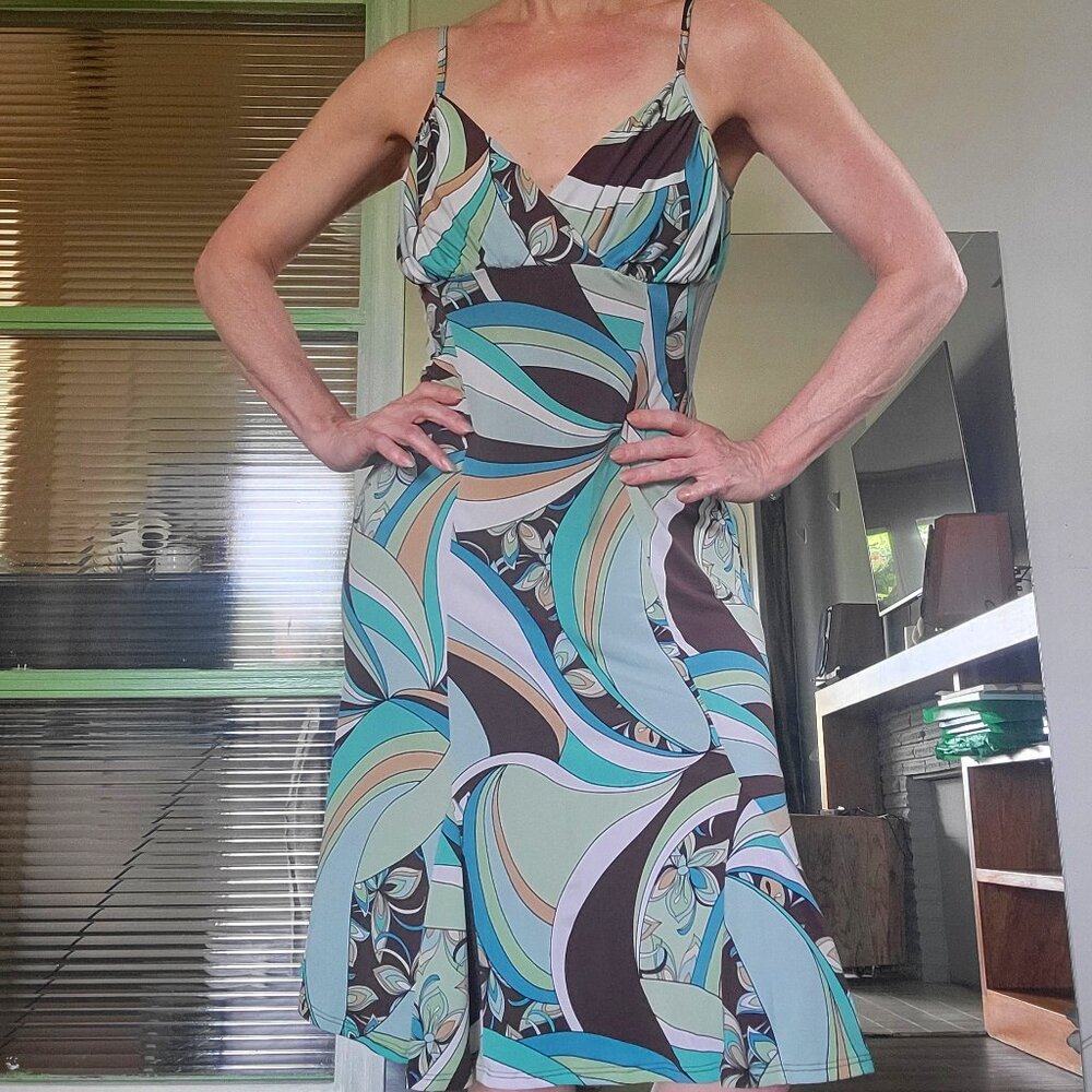 🌿 Retro Vibes Summer Dress | Size M (8-10) 🌿